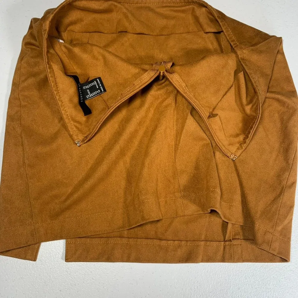 FOREVER‎ 21 FAUX SUEDE MINI SKIRT XS FRONT SLIT BACK ZIPPER